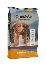 Load image into Gallery viewer, Complete Classique large to giant breed (select the bag size to get price)